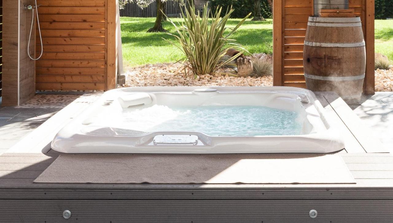 Villa Luxury House & Spa Riva del Garda Exterior foto